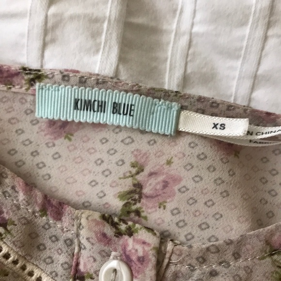 Floral Cami with ladder lace trim - Picture 6 of 6